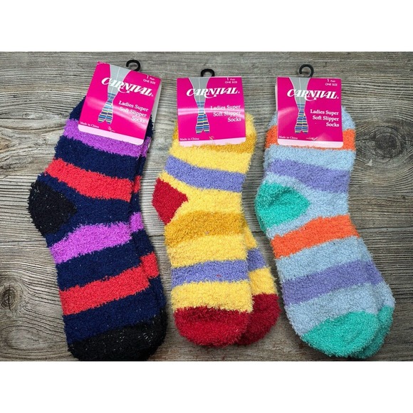 Ladies Super Soft Slipper Fuzzy Socks Fun Prints Warm one size Brand New - Picture 1 of 3